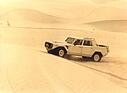 Bild: Lamborghini LM002 (1986) – In der Wüste zu Hause