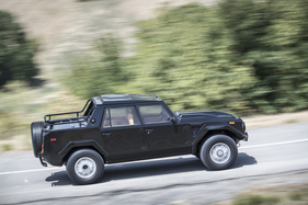 Lamborghini LM002 (1986) - Spass auf der Strass'
