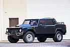 Bild: Lamborghini LM002 (1988) - als Lot 007 angeboten an der Bonhams Versteigerung in Scottsdale am 19. Januar 2017