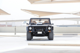 Lamborghini LM002 (1990) - Er zeigt schon mit seiner Frontansicht, dass er es ernst meint