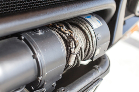 Lamborghini LM002 (1990) - Seilwinde für schwere Fälle