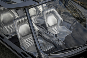 Lamborghini Marzal (1967) - Die Sitze sind mit silbernem Leder bespannt