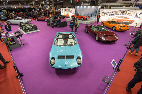 Bild Lamborghini-Miura-Grossaufgebaut auf dem Simon Kidston Stand - Rétromobile Paris 2019