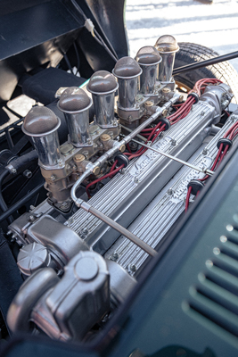 Lamborghini Miura P 400 S "Millechiodi" (1969) - der auf 4,1 Liter vergrösserte Zwölfzylinder - am "The I.C.E." 2023 in St. Moritz (1969)