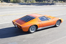 Lamborghini Miura P400 (1967) - als Lot 096 an der Bonhams Quail Lodge Auction am 14. August 2015