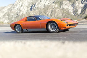 Lamborghini Miura P400 (1967) - als Lot 096 an der Bonhams Quail Lodge Auction am 14. August 2015