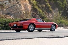 Lamborghini Miura P400 (1967) - als Lot 144 an der Bonhams “The Scottsdale Auction” 2025