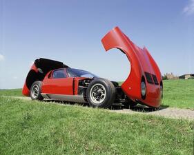 Lamborghini Miura P400 (1968) – Aufgeklappt