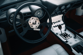Lamborghini Miura P400 Roadster (1968) - Cockpit