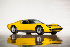 Lamborghini Miura P400 S (1969) - as lot 316 at the RM/Sotheby's Monterey Auction 2024