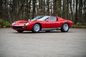 Lamborghini Miura P400 SV by Bertone (1971) - als Lot 126 an der RM/Sotheby's Versteigerung von Paris am 13. Februar 2021