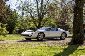 Lamborghini Miura P400 by Bertone (1968) - als Lot 133 angeboten an der RM/Sotheby's Villa Erba Versteigerung am 20. Mai 2023