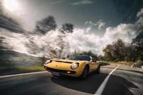 Lamborghini Miura SV (1971) - The top speed is 295 km/h