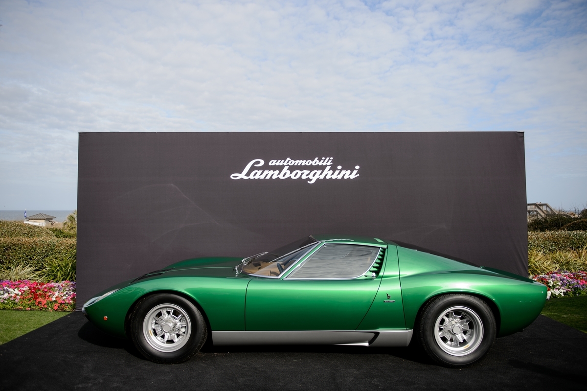 Lamborghini Miura SV (1971) - on display in Amelia Island