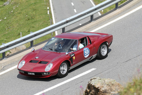 Lamborghini Miura SVJ (1972) - bei der Überquerung des Flüelapasses an der Passione Engadina 2019