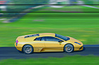 Lamborghini Murciélago LP 640 (2006) - Rechts ein anderer Lufteinlass im Schweller als links - die Form folgt der Funktion