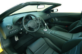 Lamborghini Murciélago Roadster (2004) - Roadster mit manuellem Getriebe