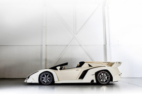 Lamborghini Veneno Roadster (2014) - als Lot 020 an der Bonhams Bonmont Versteigerung vom 29. September 2019