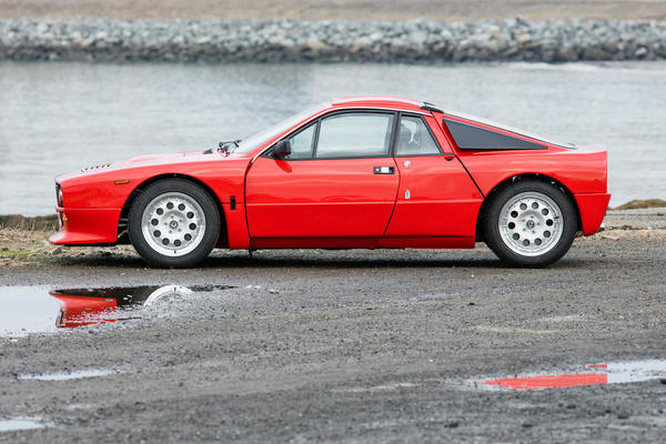 Lancia 037 Rally (1982) - 3,915 Meter lang, 1,85 Meter breit, 1,245 Meter hoch