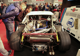 Lancia 037 Rally (1982) - der Mittelmotor fasziniert - Rétromobile Paris 2016