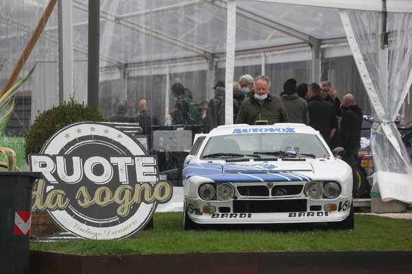 Lancia 037 Rally als Rennwagen bei Ruote da Sogno - Auto e Moto d'Epoca Padua 2021
