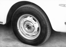 Lancia 2000 (1972) - Neue Stahlfelgen (1972)