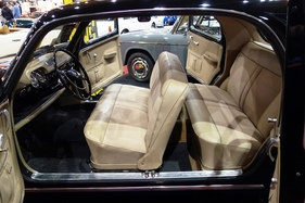 Lancia Appia (1956) - geräumig und ohne B-Säule - InterClassics Maastricht 2019