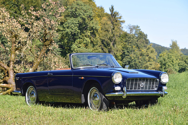 Lancia Appia Convertibile Vignale (1962) - als Lot 93 an der Versteigerung der Oldtimer Galerie Toffen am 14. Oktober 2017