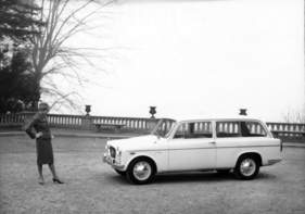 Lancia Appia Giardinetta (1959) - Kombiausführung im Park