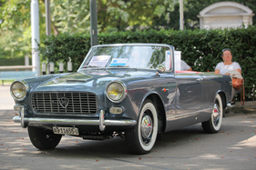 Lancia Appia Vignale Convertibile (1960) - wurde damals mit Hardtop geliefert - am ZCCA 2016