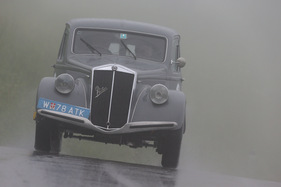 Lancia Aprilia (1937) - am Start in der Tourenwagenklasse  - Gaisbergrennen 2013 - Berglauf auf den Gaisberg am Freitag