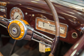 Lancia Aprilia Cabriolet Speciale Pinin Farina (1947) – Techno Classica 2023