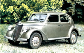 Bild Lancia Ardea (1948) - Serie 2 - von vorne kaum von der ersten Serie zu unterscheiden