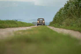 Lancia Ardea 4. Serie (1952) - ab Serie 2 gab's 12 Volt an Bord und damit auch helleres Licht