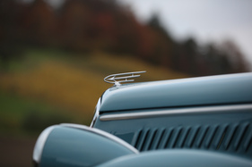Lancia Ardea Cabriolet (1945) - und noch einmal die Kühlerfigur
