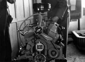 Lancia Aurelia (1952) - die Stirnseite des Motors