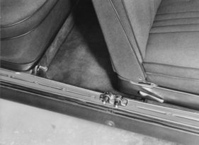 Lancia Aurelia (1953) - Türverankerung