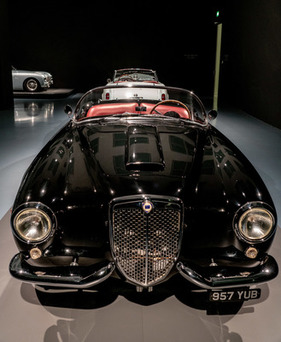 Lancia Aurelia B24 America Spider (1955) - in der Ausstellung "PS:. Ich liebe Dich. Sportwagen-Design der 1950er - 1970er Jahre"