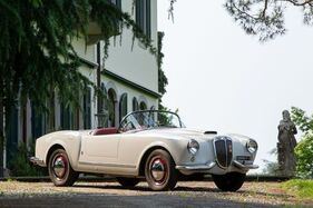 Lancia Aurelia B24 roadster America (1955) - als Lot 141 an der Artcurial-Versteigerung "Garden Party In Saint-Tropez" 2025