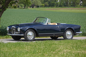 Lancia Aurelia B24S Cabriolet (1956) - as lot 41 at the auction of the Oldtimer Galerie Toffen on the occasion of the Dolder Classics on June 11, 2016
