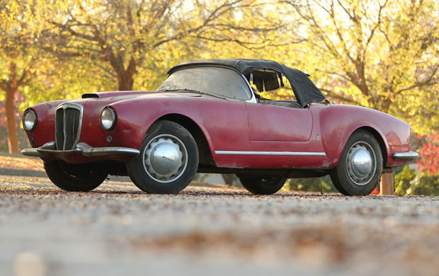 Lancia Aurelia B24S Spider America (1956) - wurde von Gooding in Scottsdale als Scheunenfund unrestauriert für USD 730'000 versteigert