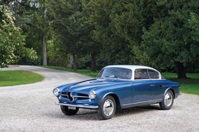 Lancia Aurelia B52 2000 Coupé Vignale (1952) - als Lot 123 an der Versteigerung von RM/Sotheby's in der Villa Erba 2017