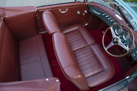 Lancia Aurelia B52 Spider by Vignale (1953) - Interieur in Bordeaux