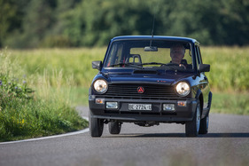 Lancia Autobianchi A112 Abarth 70 HP (1985) - selbst schmalste Strässchen lassen die Nutzung des Potentials zu Lancia Autobianchi A112 Abarth 70 HP (1985) - selbst schmalste Strässchen lassen die Nutzung des Potentials zu