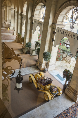 Bild: Lancia Beta 20 HP von 1911 im Anantara Palazzo Naiadi - Anantara Concorso Roma 2025