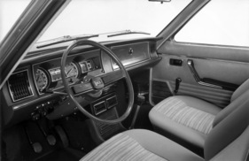 Lancia Beta Berlina (1973) - Interieur und Armaturenbrett