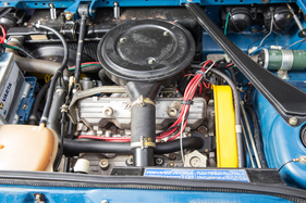 Lancia Beta HPE 1600 (1976) - 1600 cm3, zwei obenliegende Nockenwellen