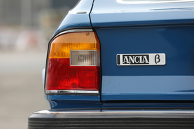 Lancia Beta HPE 1600 (1976) - Typenschriftzug