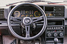 Lancia Delta HF Integrale 16V (1989) - gegenüber den Vorgängern kaum verändertes Cockpit (© Daniel Reinhard, 1989) Lancia Delta HF Integrale 16V (1989) - gegenüber den Vorgängern kaum verändertes Cockpit (© Daniel Reinhard, 1989)