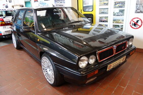 Lancia Delta HF Integrale 16V (1990) – mit diesem Auto startete die YouTube-Karriere des Museumschefs – im Museum Halle 77 in Dortmund